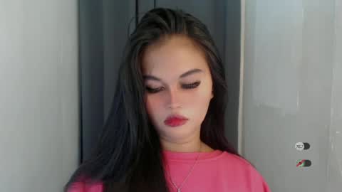 Snapshot of anaruru_ chatting on 06.22.26 ANA online show from 06.22.26