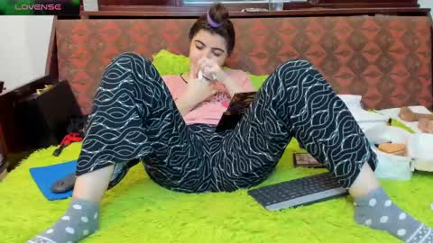 Snapshot of anasunshine chatting on 12.18.24 Ana online show from 12.18.24