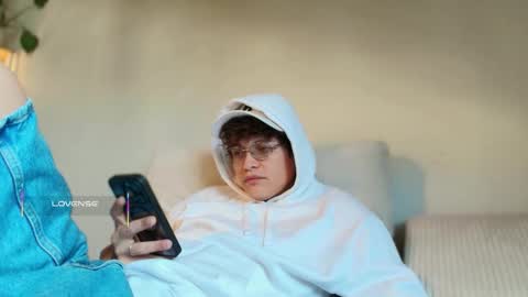 Snapshot of anddres_boss chatting on 10.01.25 Tell Me ANDRESS ----- online show from 10.01.25