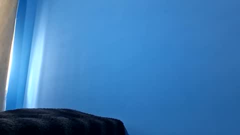 Snapshot of andemax chatting on 11.17.25 And 16.8 online show from 11.17.25