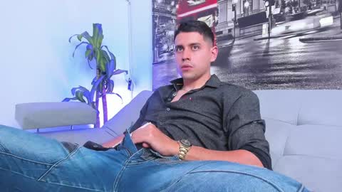 Snapshot of ander_perez chatting on 02.26.25 ANDER online show from 02.26.25