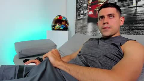 Snapshot of ander_perez chatting on 10.11.25 ANDER online show from 10.11.25