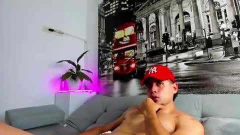 Snapshot of ander_perez chatting on 06.10.26 ANDER online show from 06.10.26