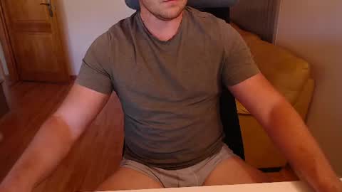 Snapshot of andnandor chatting on 07.24.26 andnandor online show from 07.24.26