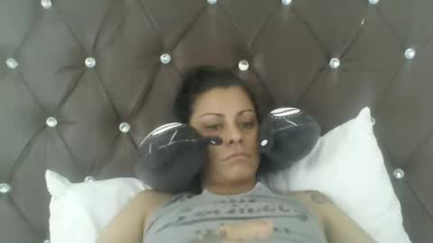 Snapshot of andr267969 chatting on 03.10.25 rosario online show from 03.10.25