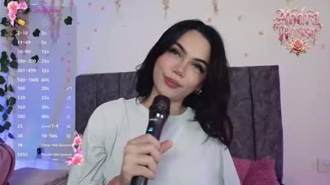Snapshot of andra_rosse chatting on 07.26.26 Andra de la Rosse online show from 07.26.26