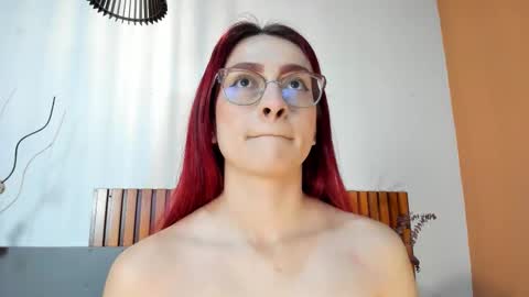 Andra Cyrus online show from 12.15.25