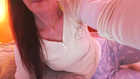 Andra online show from 02.22.26