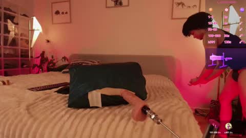 Snapshot of andre_cole chatting on 03.11.25 Andre Cole online show from 03.11.25