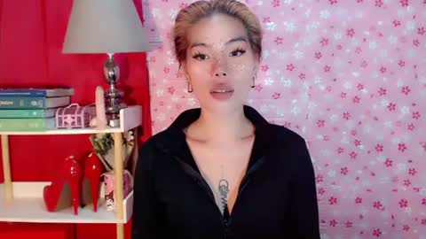 andrea06121998 online show from 10.24.25