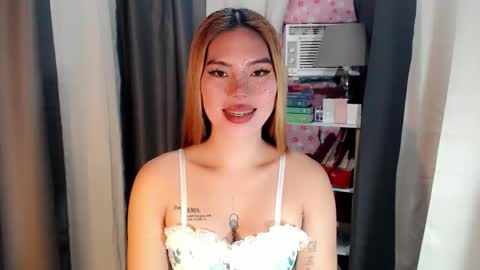 Snapshot of andrea06121998 chatting on 03.06.26 andrea06121998 online show from 03.06.26