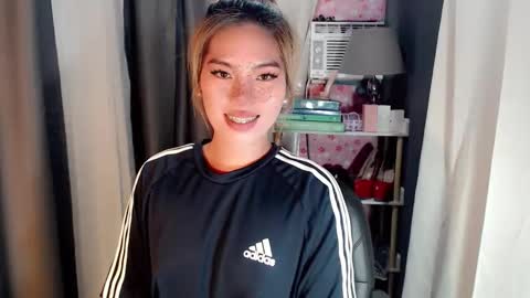 Snapshot of andrea06121998 chatting on 04.11.26 andrea06121998 online show from 04.11.26