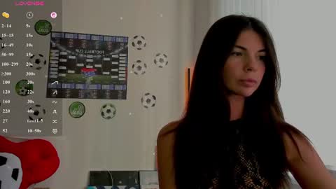 Snapshot of andrea__bass chatting on 07.18.26 andrea__bass online show from 07.18.26