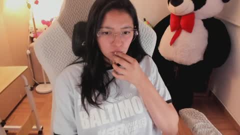 Snapshot of andrea_bonnie chatting on 03.20.26 andrea_bonnie online show from 03.20.26