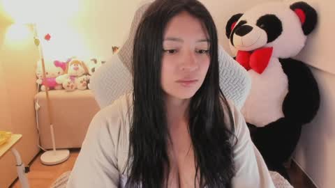 Snapshot of andrea_bonnie chatting on 03.30.26 andrea_bonnie online show from 03.30.26