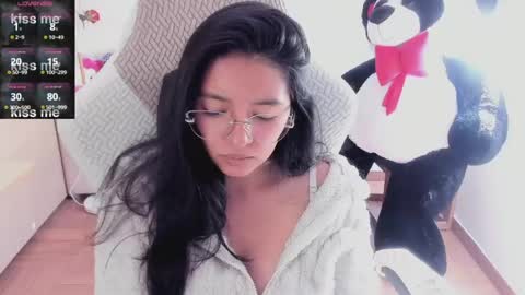 Snapshot of andrea_bonnie chatting on 04.30.26 andrea_bonnie online show from 04.30.26