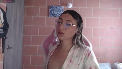 Andrea  online show from 02.15.26