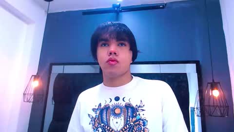 Andres Gil online show from 12.18.25