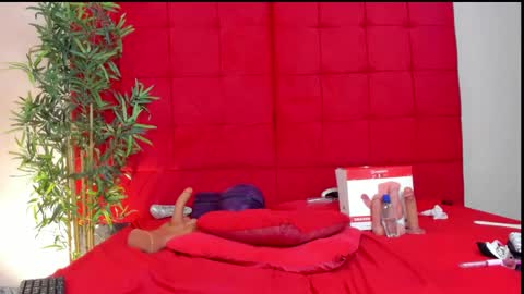 Andrea Hilton online show from 02.10.25