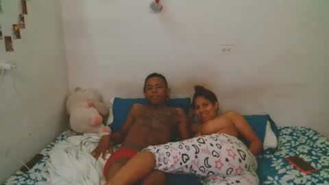 Snapshot of andrea_jose chatting on 09.12.25 andrea_jose online show from 09.12.25