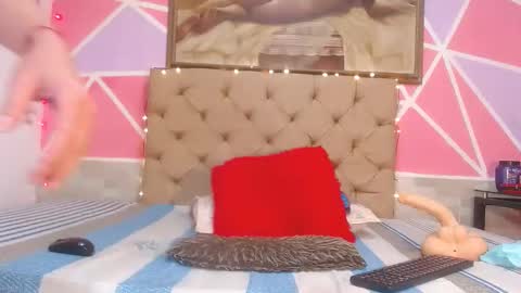 andrea ospina1 online show from 03.02.25