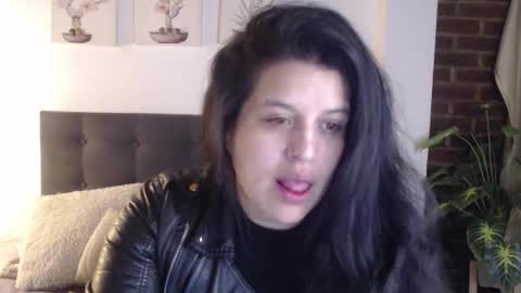 Snapshot of andrea_secret_ chatting on 03.27.26 ANDREA online show from 03.27.26