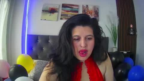 Snapshot of andrea_secret_ chatting on 04.11.26 ANDREA online show from 04.11.26
