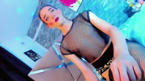 Snapshot of andrea_sexdollx chatting on 04.27.26 ANDREINA online show from 04.27.26