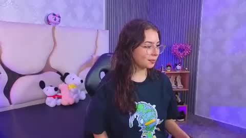 Snapshot of andrea_tay1 chatting on 07.29.26 andrea_tay1 online show from 07.29.26