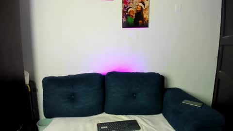 Snapshot of andreaandkarina chatting on 09.21.25 Andrea  Karina online show from 09.21.25