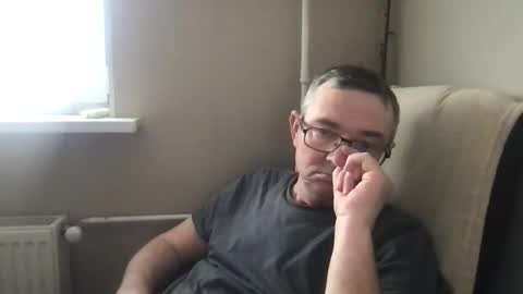 Snapshot of andreass60 chatting on 04.15.26 andreass60 online show from 04.15.26