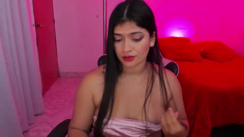 Snapshot of andreeart chatting on 01.29.25 ig online show from 01.29.25