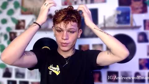 Snapshot of andreewwolffman chatting on 01.20.25 Andrew online show from 01.20.25