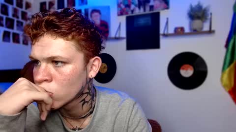 Snapshot of andreewwolffman chatting on 02.20.25 Andrew online show from 02.20.25