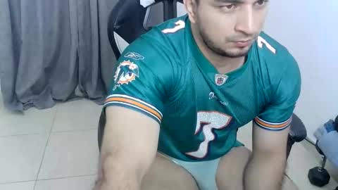 Snapshot of andres180950734 chatting on 01.16.26 andres180950734 online show from 01.16.26
