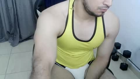 Snapshot of andres180950734 chatting on 02.05.26 andres180950734 online show from 02.05.26
