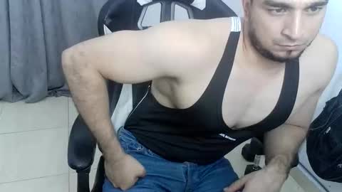 Snapshot of andres180950734 chatting on 02.13.26 andres180950734 online show from 02.13.26