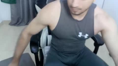 Snapshot of andres180950734 chatting on 02.27.26 andres180950734 online show from 02.27.26
