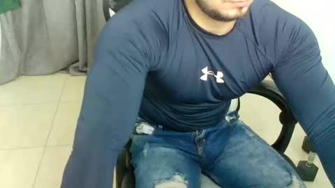 Snapshot of andres180950734 chatting on 03.16.26 andres180950734 online show from 03.16.26