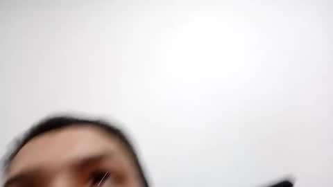 andres91108 online show from 04.28.26