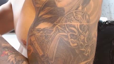 insta andres clark  online show from 02.12.25