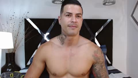 insta andres clark  online show from 03.01.25