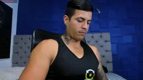 Snapshot of andres_clark chatting on 05.20.26 insta andres clark online show from 05.20.26