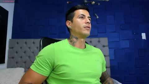 Snapshot of andres_clark chatting on 05.21.26 insta andres clark online show from 05.21.26