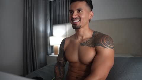Snapshot of andres_fit09 chatting on 02.22.26 Andres Lopez online show from 02.22.26