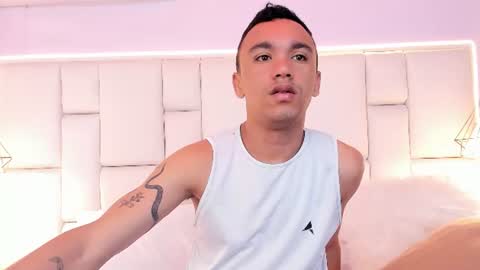 Snapshot of andressolorzano chatting on 06.11.26 Andres online show from 06.11.26