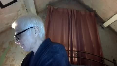 Andrew online show from 04.05.26