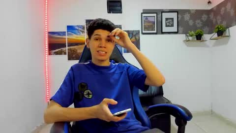 andrew_2811 online show from 02.14.26