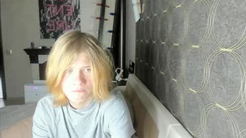 Snapshot of andrew_bolden chatting on 04.25.26 Andrew online show from 04.25.26