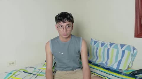 Snapshot of andrew_dann chatting on 12.14.25 andres online show from 12.14.25